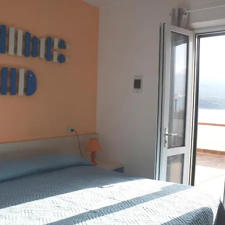 Camere Sciabattica N.3 Lacona